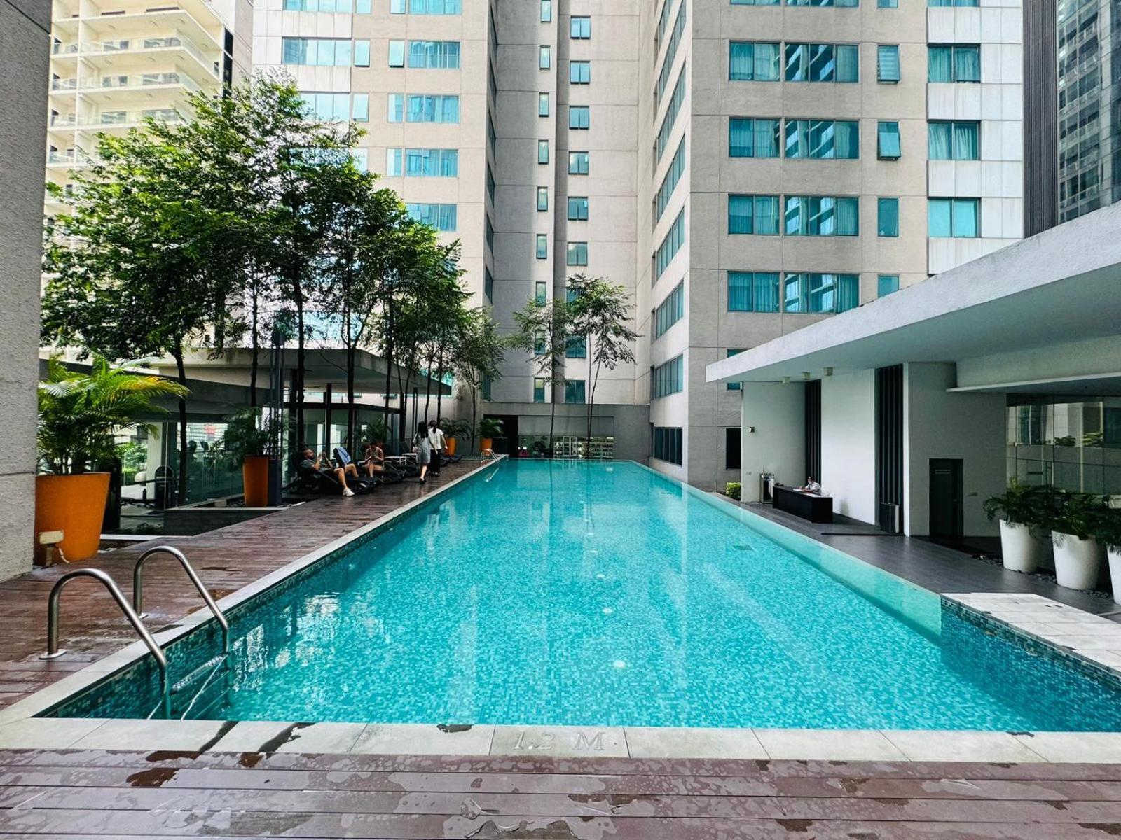 Summer Suites Klcc By Homestay Kuala Lumpur Extérieur photo