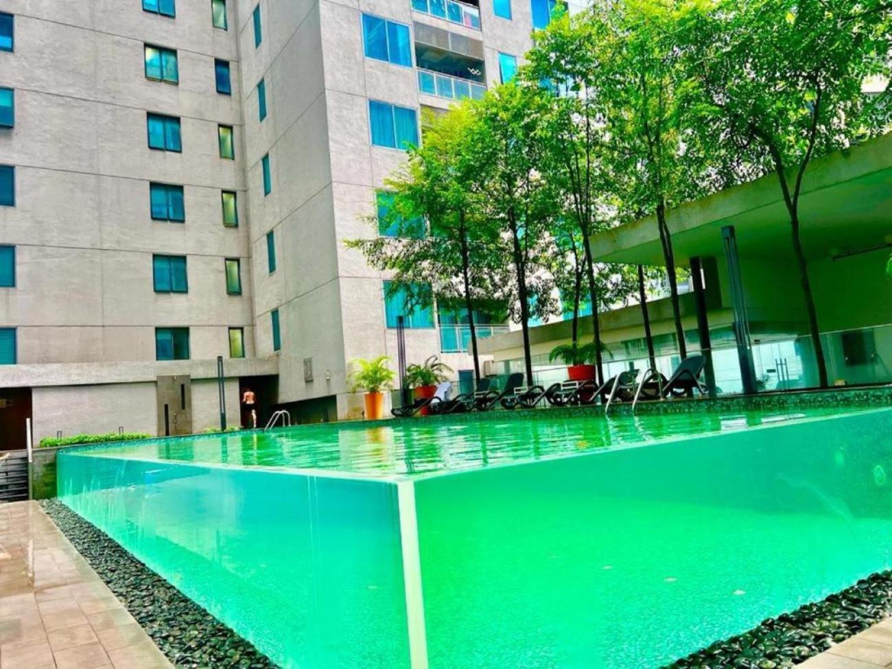 Summer Suites Klcc By Homestay Kuala Lumpur Extérieur photo