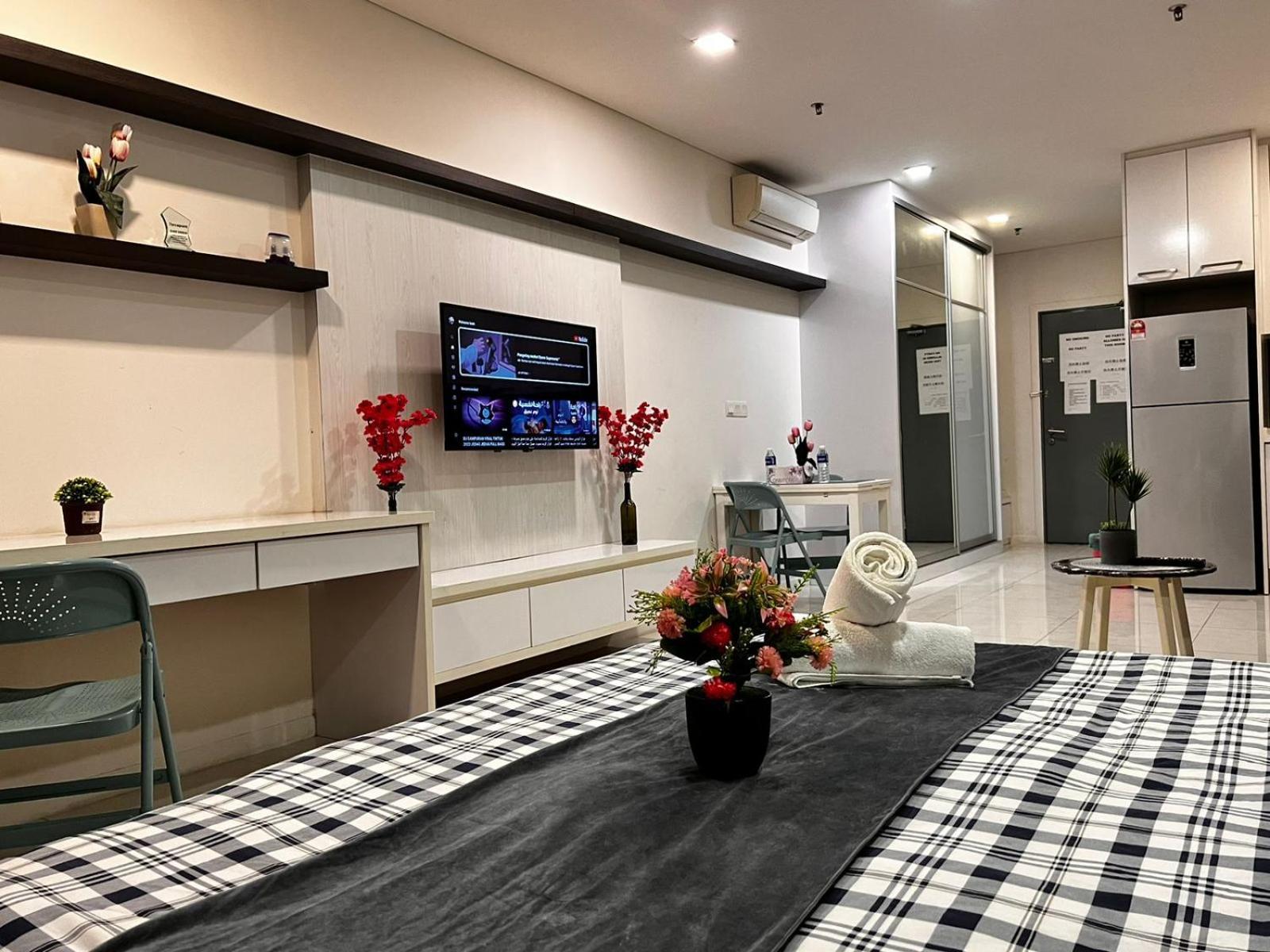 Summer Suites Klcc By Homestay Kuala Lumpur Extérieur photo