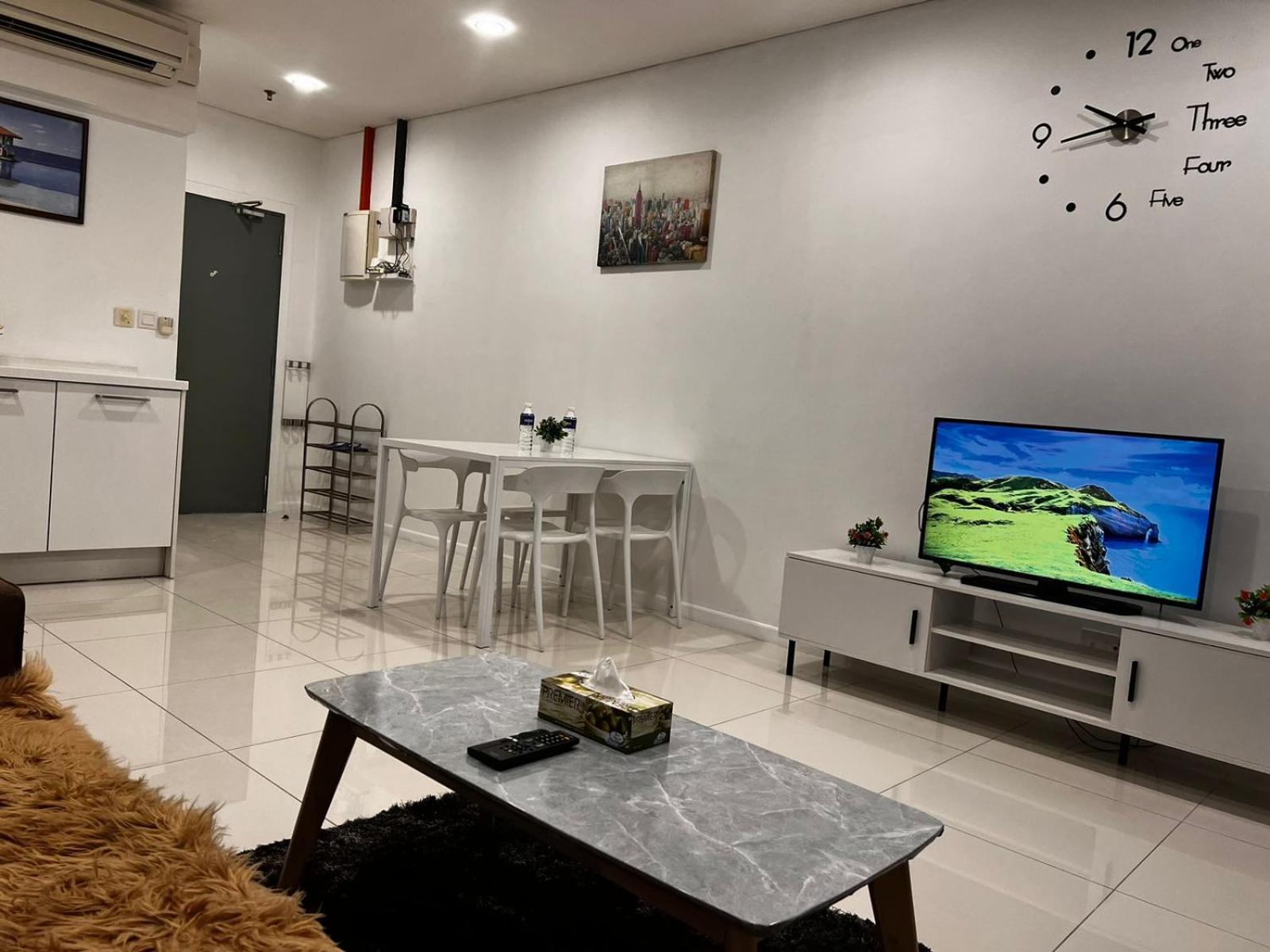 Summer Suites Klcc By Homestay Kuala Lumpur Extérieur photo