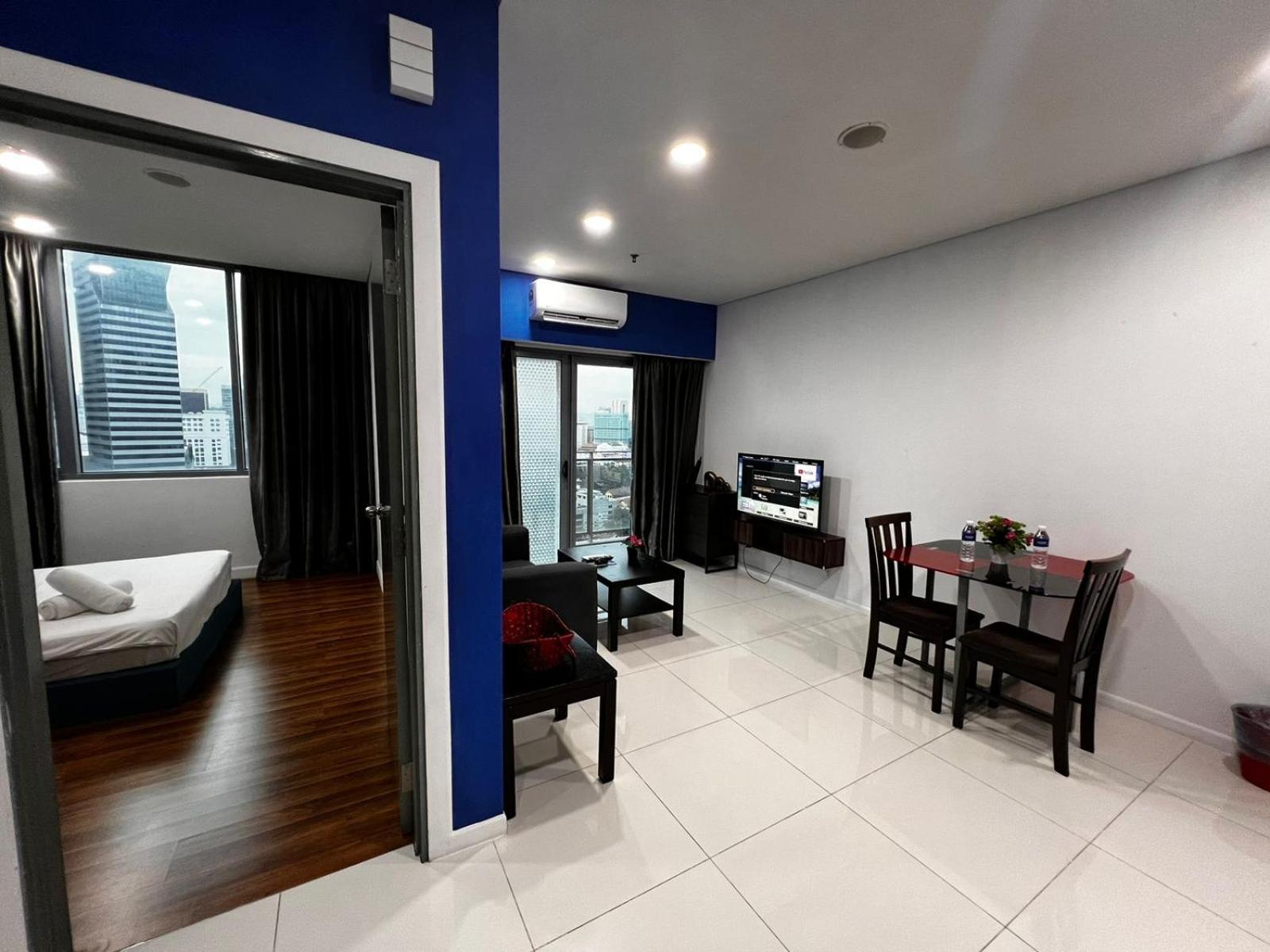 Summer Suites Klcc By Homestay Kuala Lumpur Extérieur photo